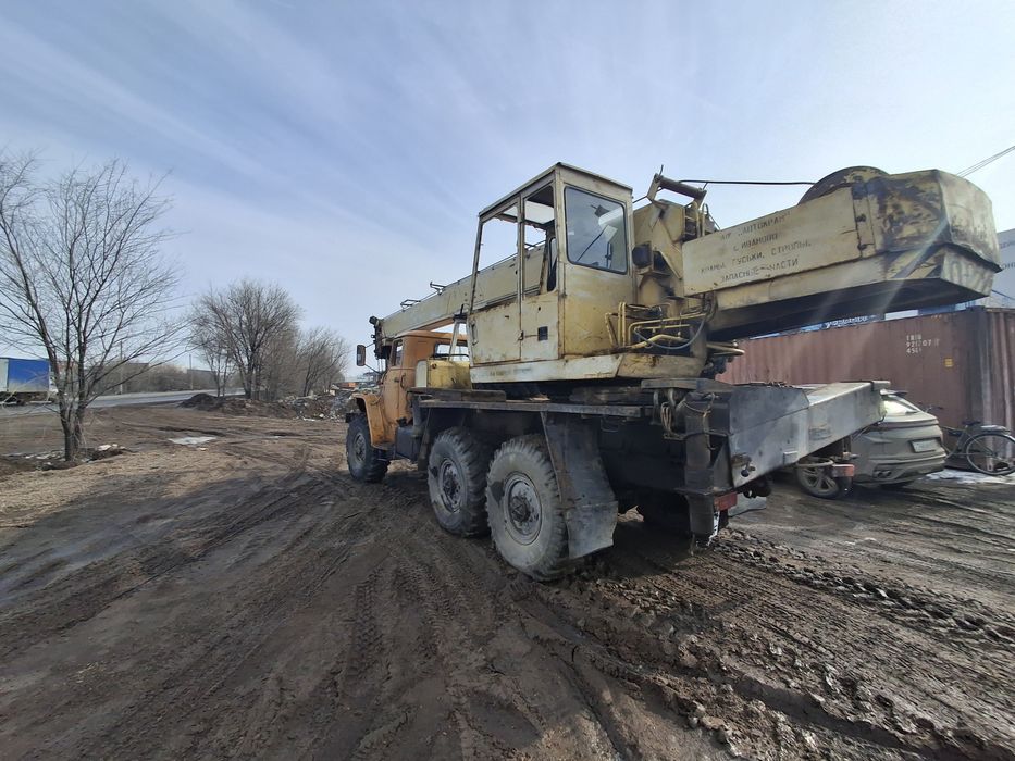 Кран урал 14 тон