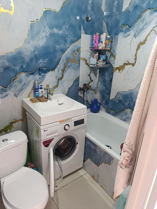 11 мкр 3 бөлмелі пәтер сатылады!!!