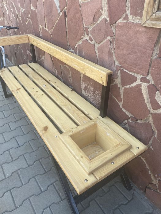 Лавочка , скамья..