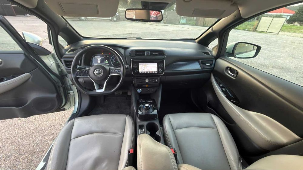 nissan leaf tekna ze1 electric 40kw an 2018