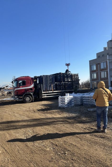 Транспортни услуги камион с кран