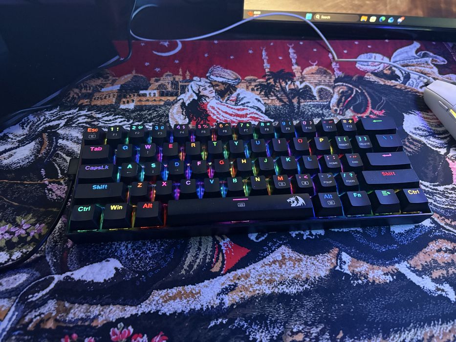 Tastatura  red dragon wired 61 key mecanica