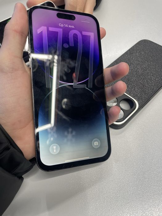 Продам Айфон 14 про макс 256гб