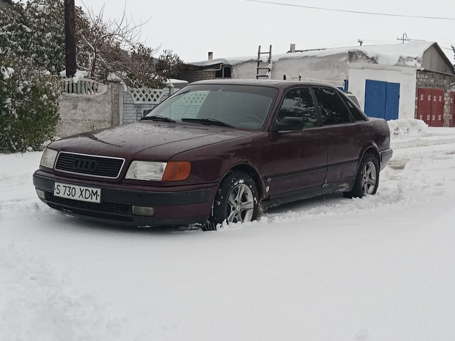 Продам Ауди 100 с4