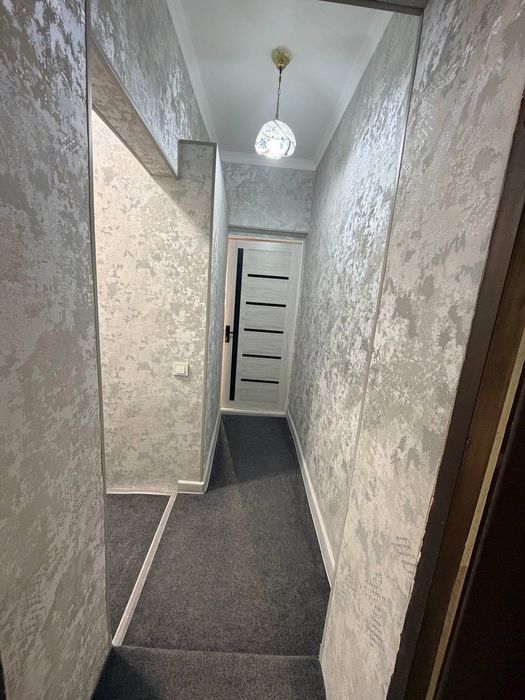 Кадышева 1/3/4 бывшее общежитие со всеми условиями