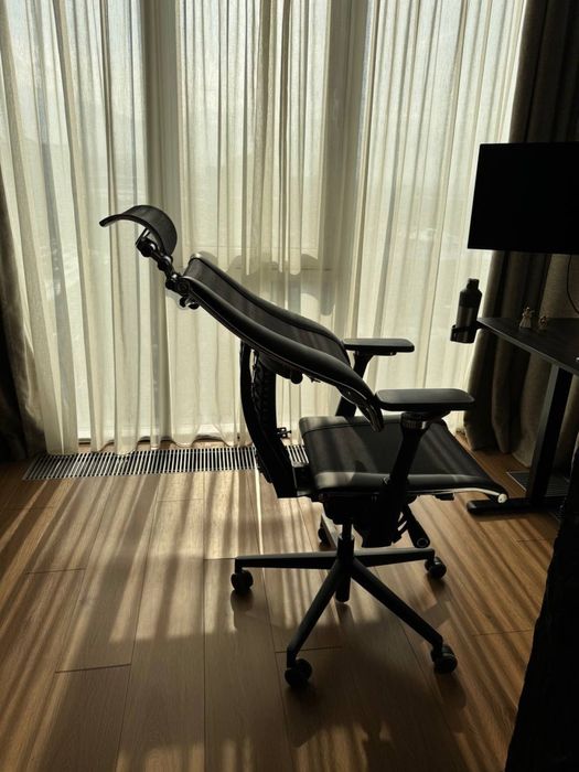 Офисное кресло Метта Y4D Triumph, черный