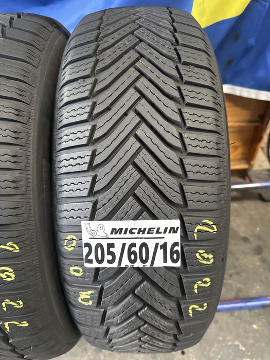 205/60/16 Michelin M+S