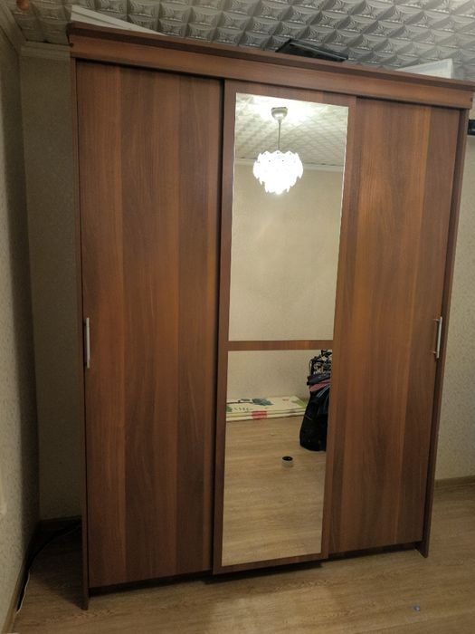 Продам шкаф-купе
