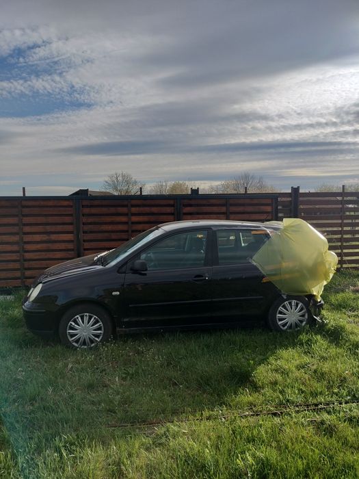 Dezmembrez Vw Polo 9n 1.4 benzină automat