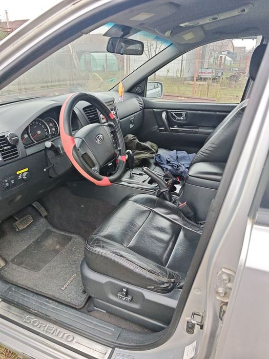 Kia Sorento 2.5 TDI 4x4 cutie automata