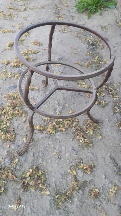 Подставка для цветов !