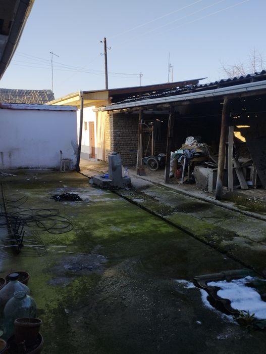 Uy Sotiladi Yaxshi Halol Uy