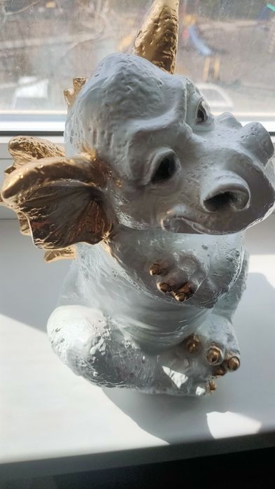 продам копилку-дракон