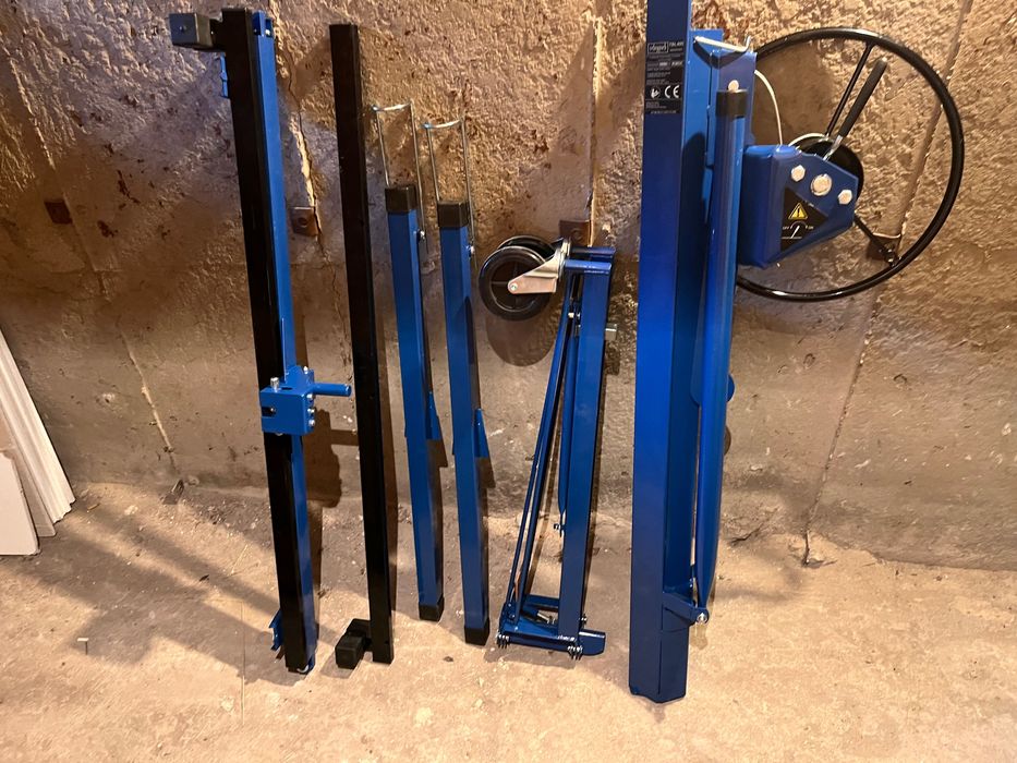 Повдигач за гипскартон