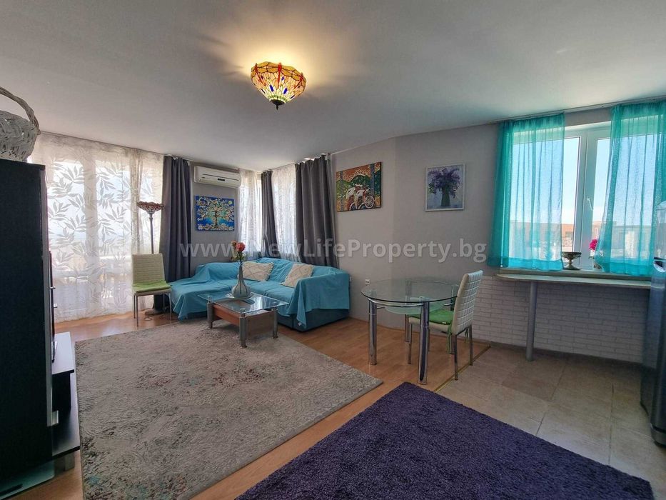 Продава се Тристаен апартамент в Свети Влас - 105 кв.м за 939 €/кв.м - Снимка #2