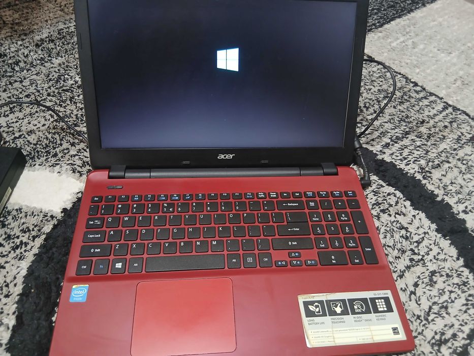 Laptop Acer E15 E5-511