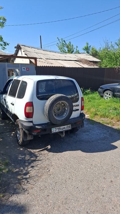 Niva Chevrolet продам ниву