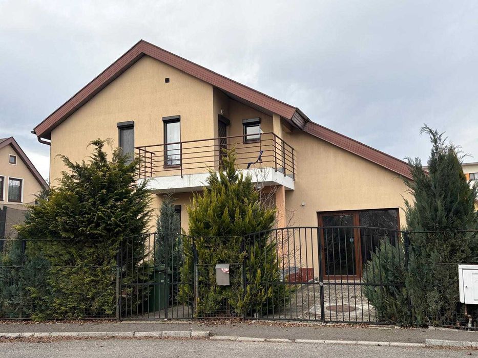 Vilă Individuală Premium 5 Camere | Tractorul, Brașov | Teren 460 mp