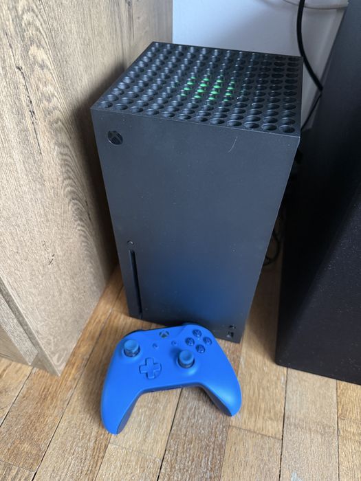 Xbox series x 1tb si controller