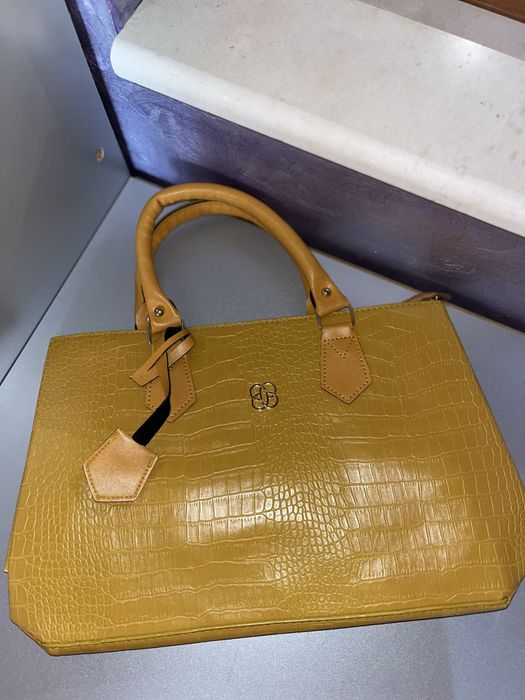 Дамски чанти (разгледай снимките)