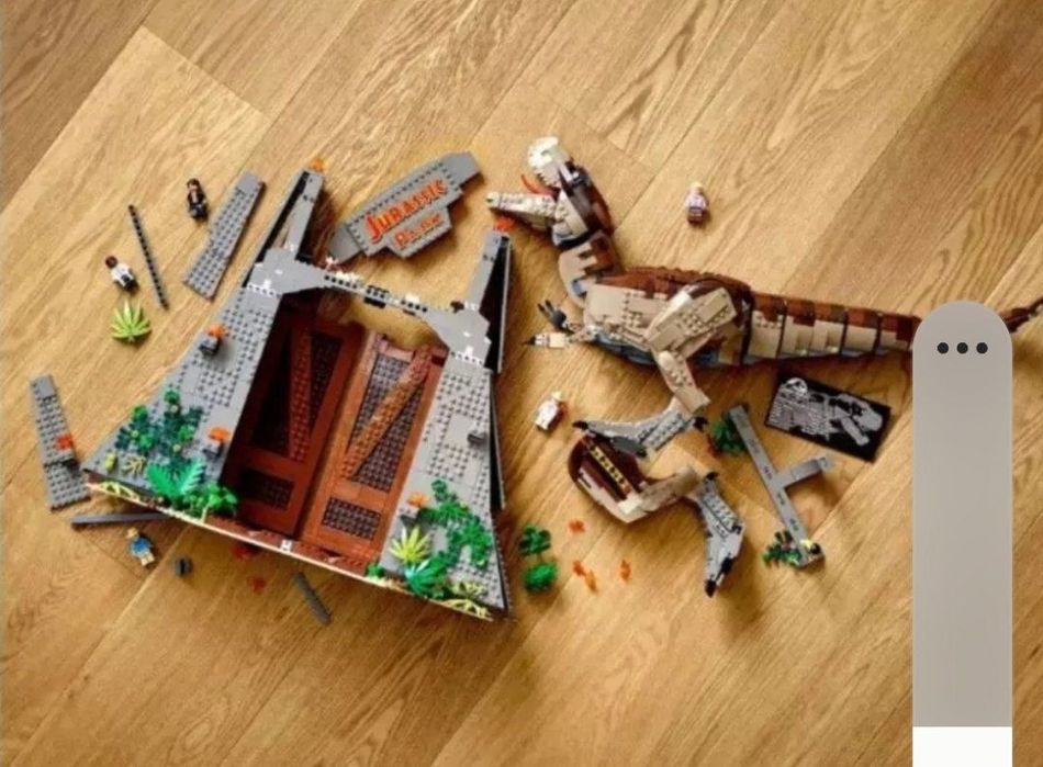 Конструктор Ярость Ти-Рекса