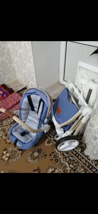Продам детскую каляску