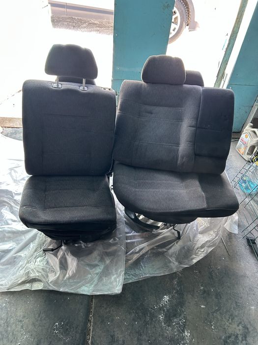 Продам сиденья от фольксваген венто