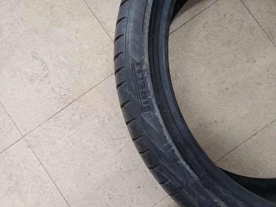 225/40R20 pirelli p zero
