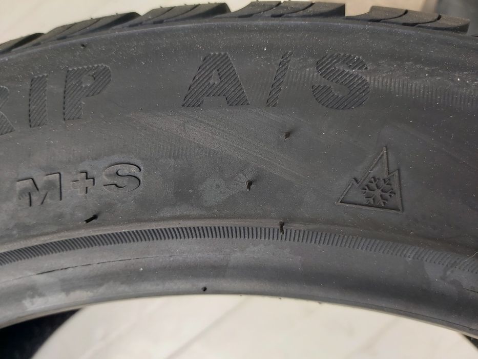 235/45 R18, 98W xl, GRIPMAX M+S, Anvelope mixte vara/iarna