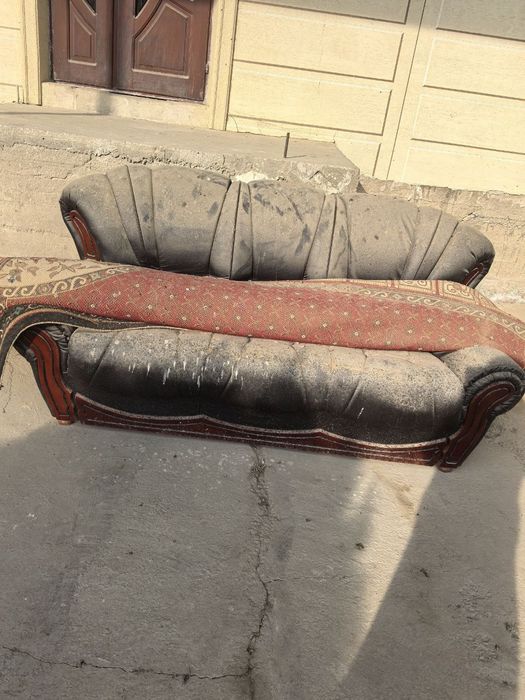 Диван кресло сотилади