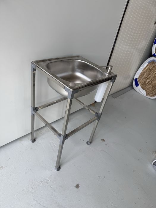 Мивки, чисто нови, внос от германия