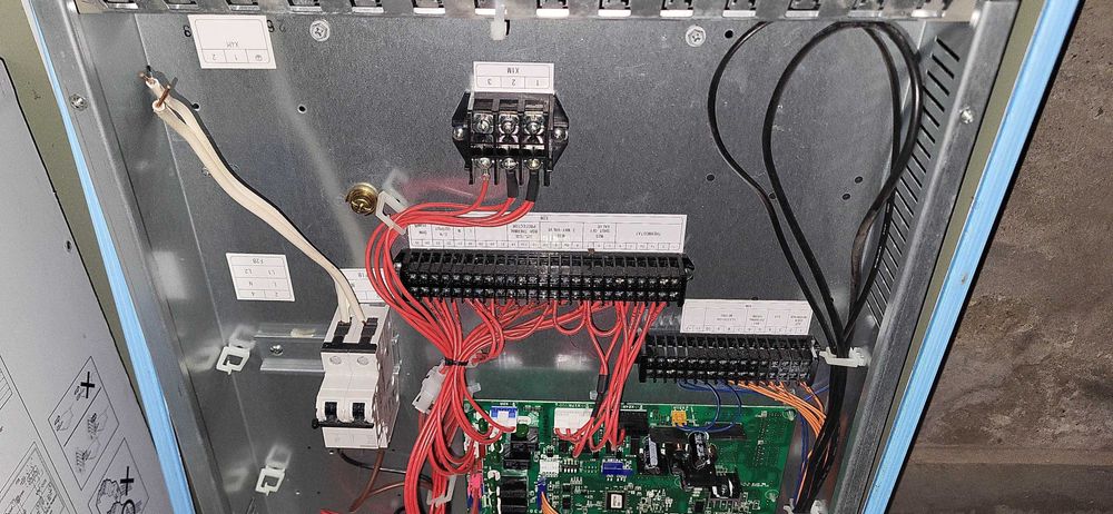 Дайкин Алтерма ERLQ014CAV3 термопомпа изгорял компресор