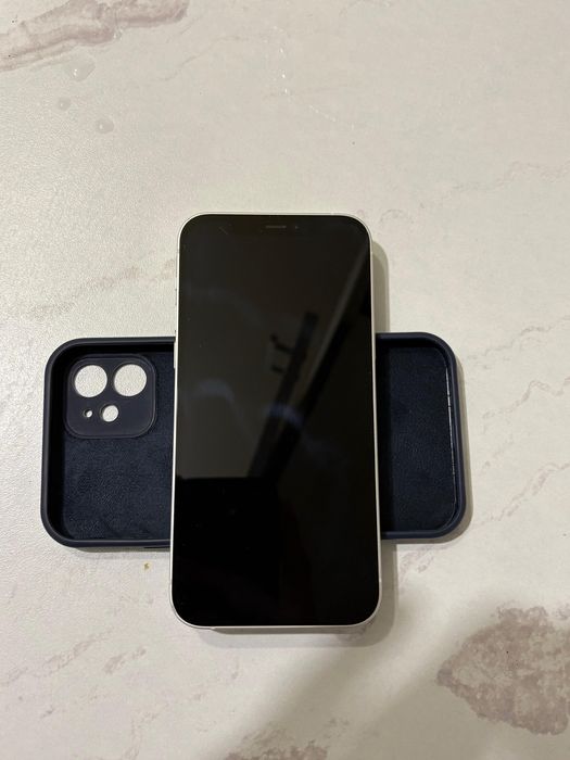 Iphone 12 Без ремонт