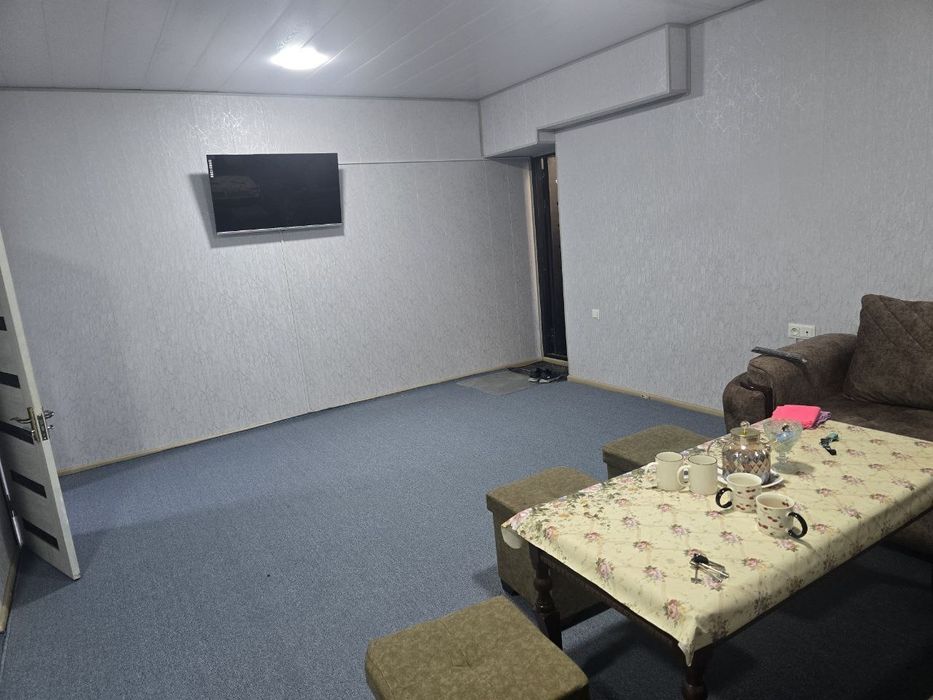 1хоналик подвал ,Хамкорбанк, 38мактаб олдида  сотилади