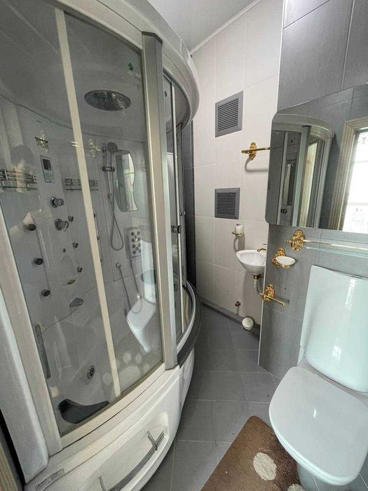 Продаётся 4-х комнатная квартира в ЖК Shedevr, 144кв.м. Ц-4.