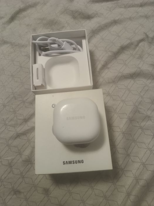 Samsung Galaxy Buds 2