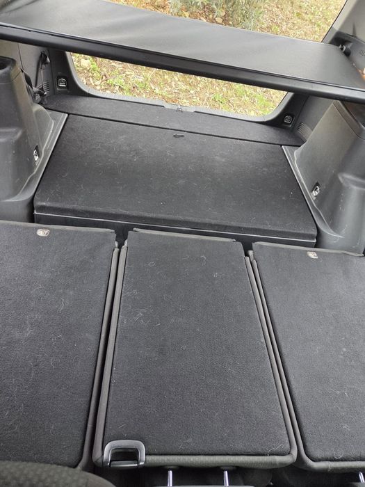 Продавам Toyota Corolla Verso