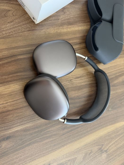 Airpods max gen 1