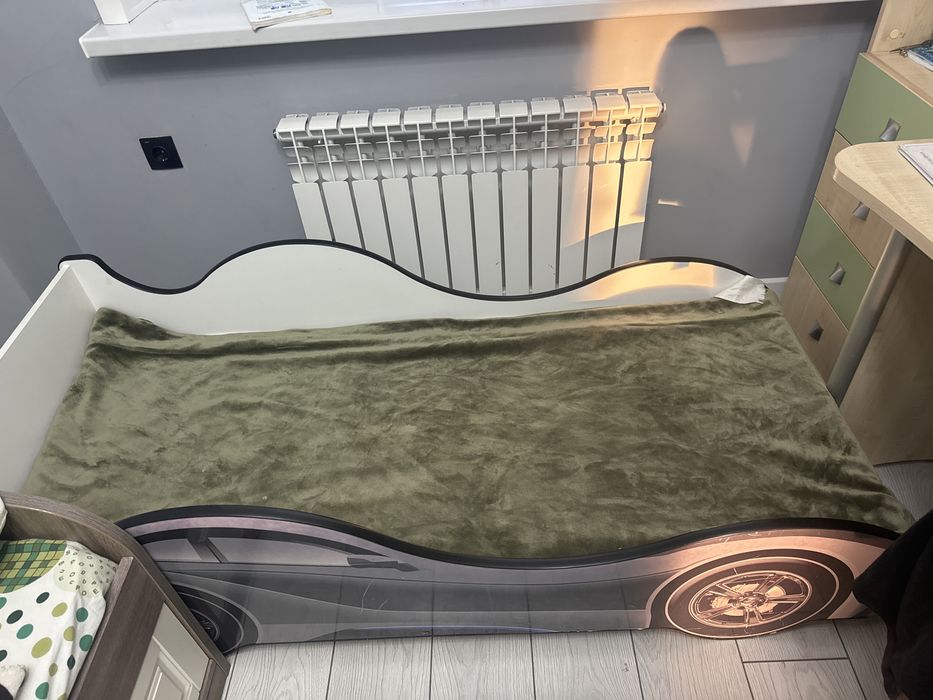 Продам детскую кровать