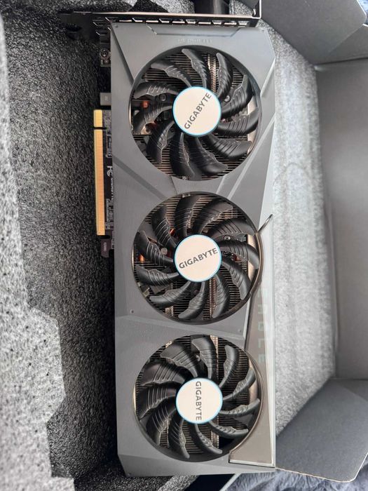 Видеокарта Gigabye RTX 3070 Eagle