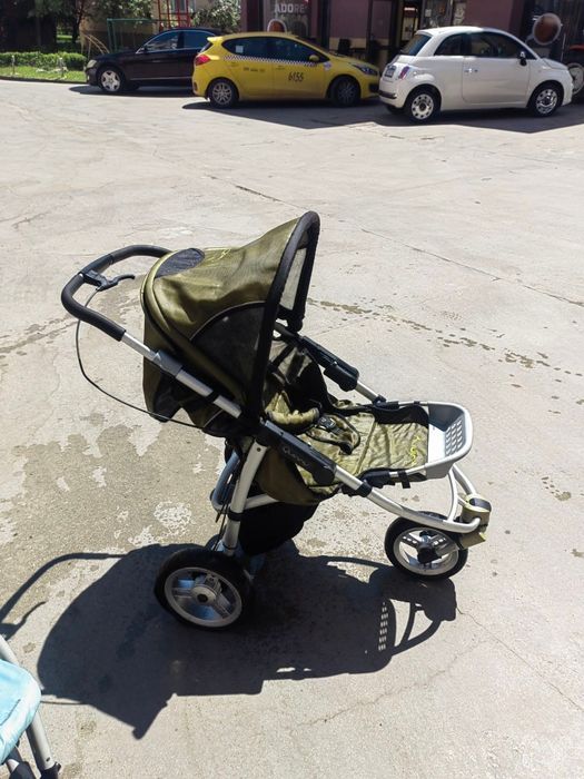 Продавам количка Куини Спиди