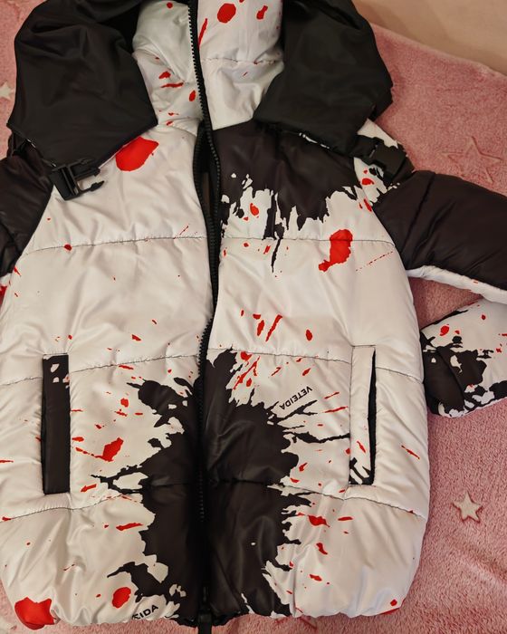 Дамско зимно яке бомбър