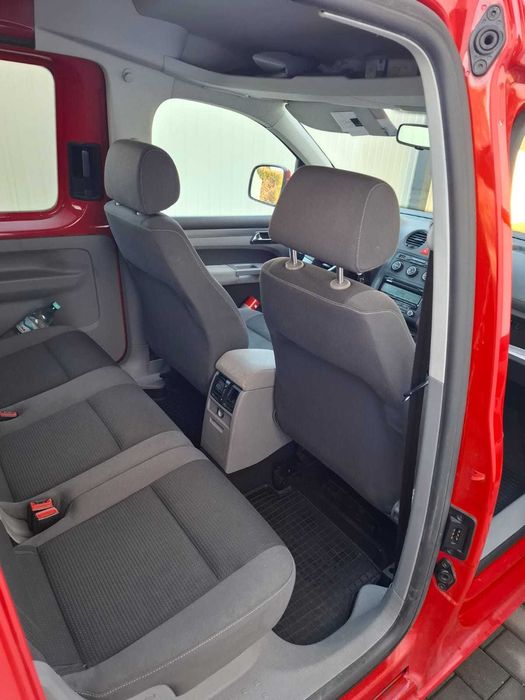 Volkswagen Caddy Team