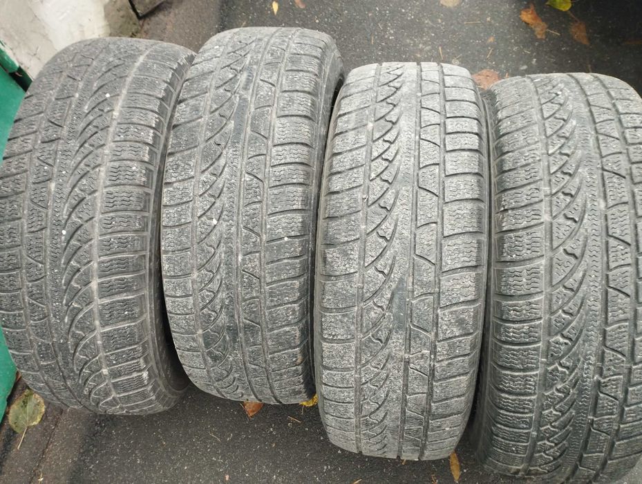 Гуми 215/65/16 -2 броя