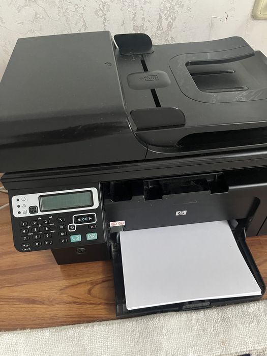 принтер HP lazerjet