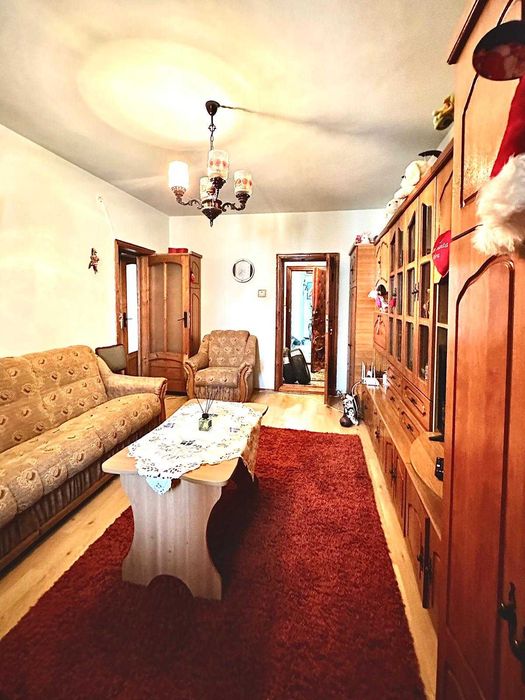 Apartament 2 camere, decomandat, Barlad, ultracentral, parter