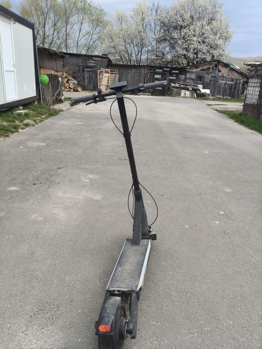 vand trotineta navee s60