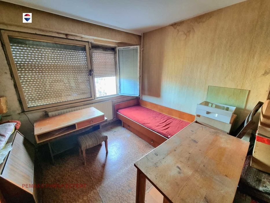 Продава се Четиристаен апартамент в Русе, Възраждане - 95 кв.м за 553 €/кв.м - Снимка #10