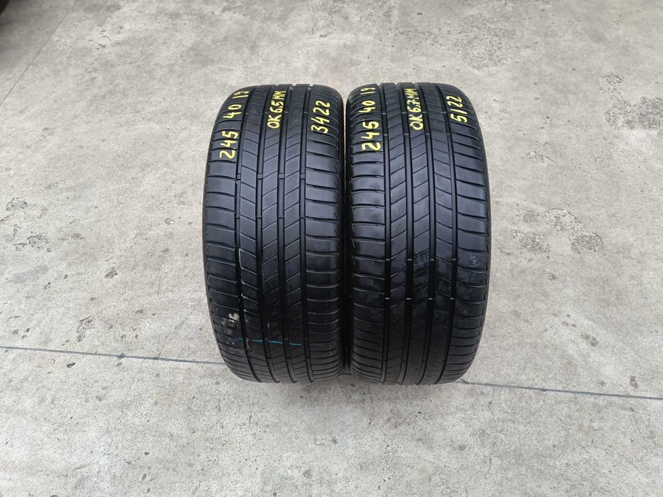 Doua anvelope vara 245 40 19 bridgestone turanza T005 dot 2022