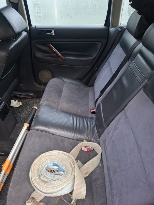 Vând Volkswagen Passat B5.5